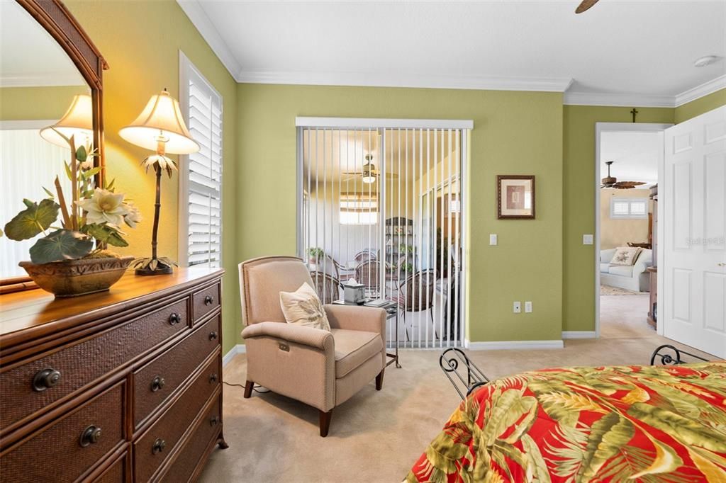 На продажу: $339,900 (2 спален, 2 ванн, 1822 Квадратных фут)