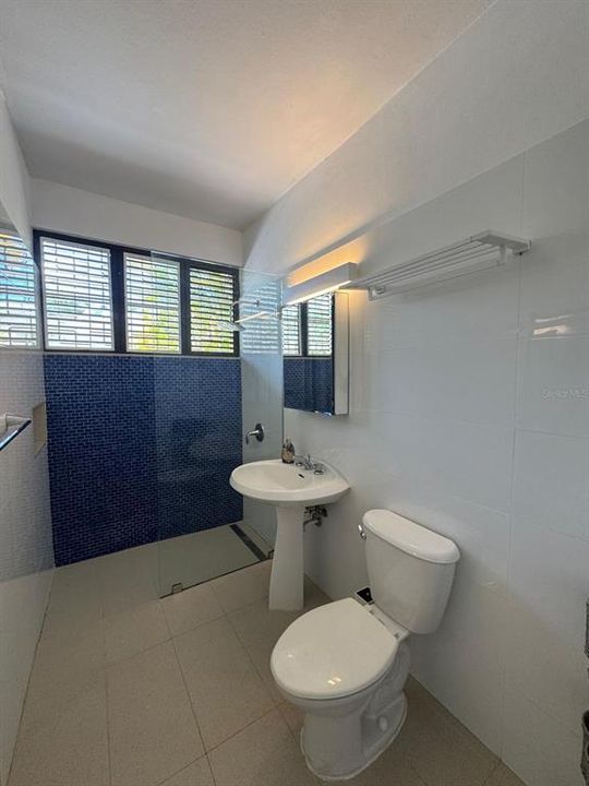 En Renta: $6,500 (4 camas, 2 baños, 2900 Pies cuadrados)