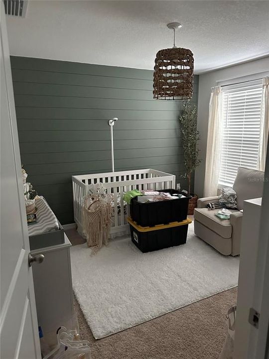 待售: $375,000 (5 贝兹, 3 浴室, 2372 平方英尺)