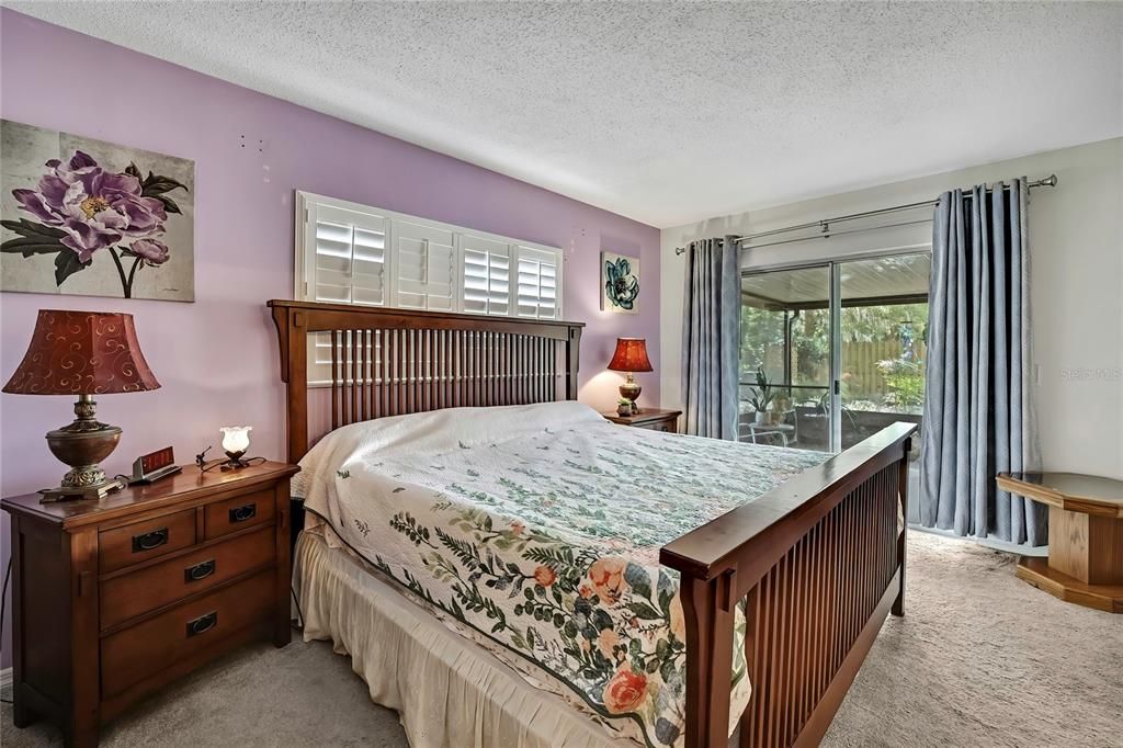 待售: $289,000 (2 贝兹, 2 浴室, 1450 平方英尺)