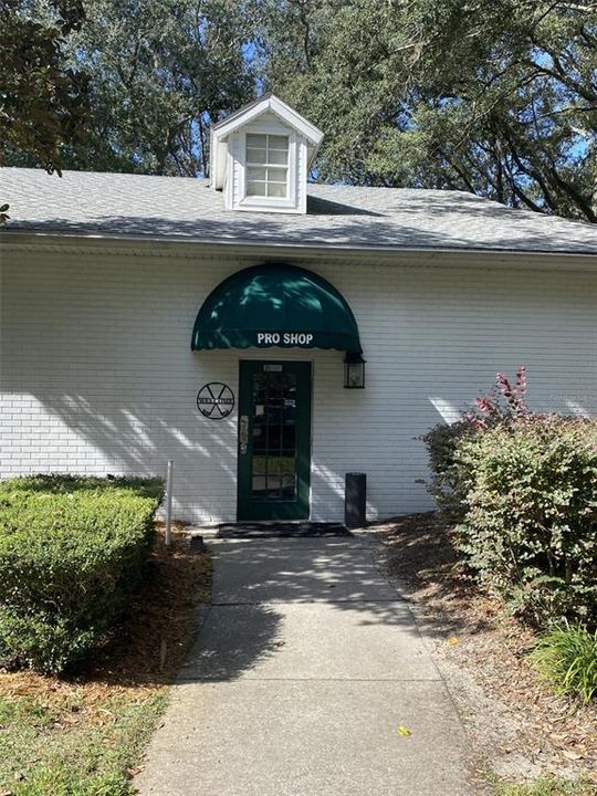 For Sale: $225,000 (2 beds, 2 baths, 1032 Square Feet)