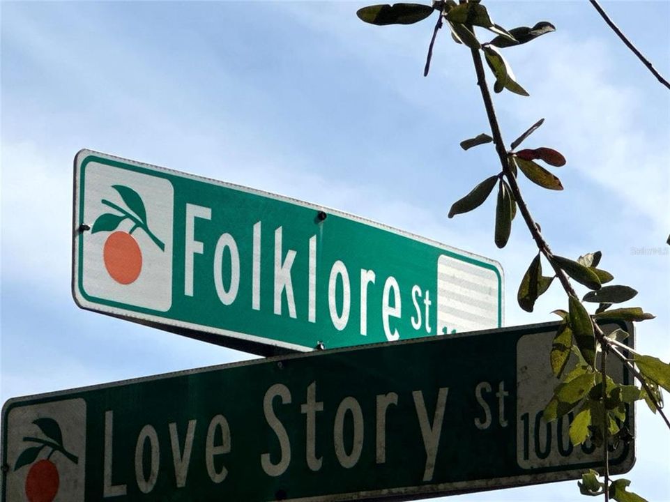 Active With Contract: $514,990 (4 beds, 3 baths, 2042 Square Feet)