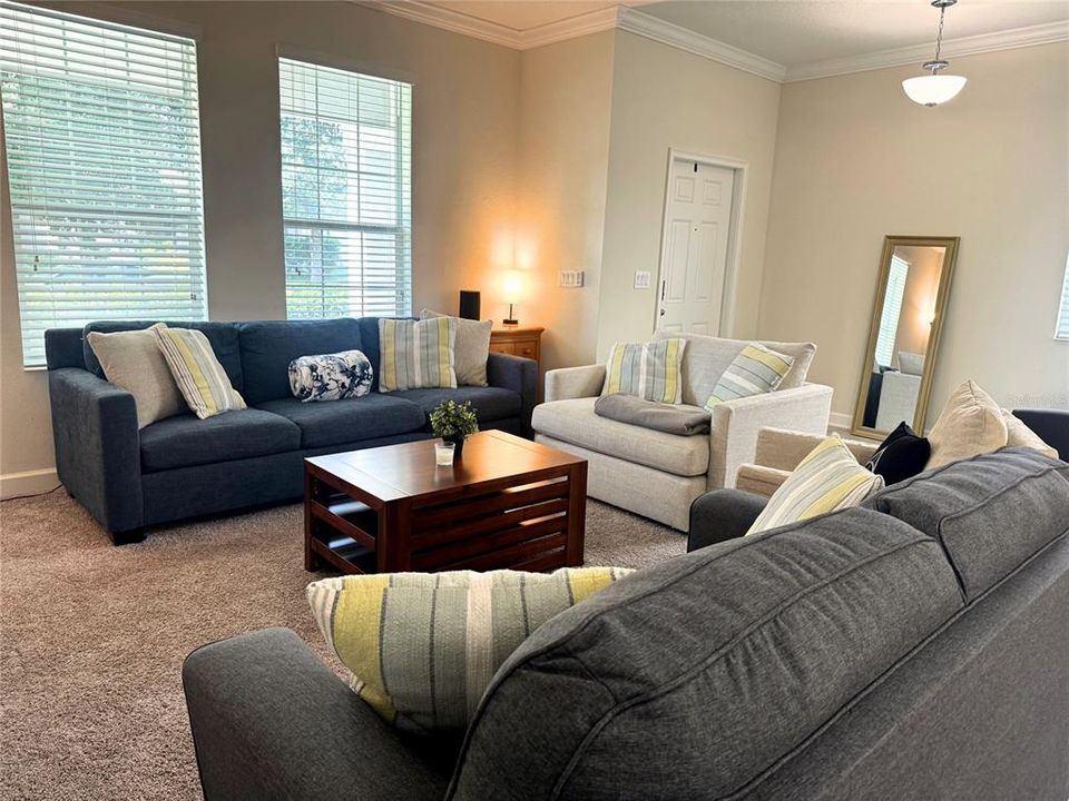 Active With Contract: $514,990 (4 beds, 3 baths, 2042 Square Feet)