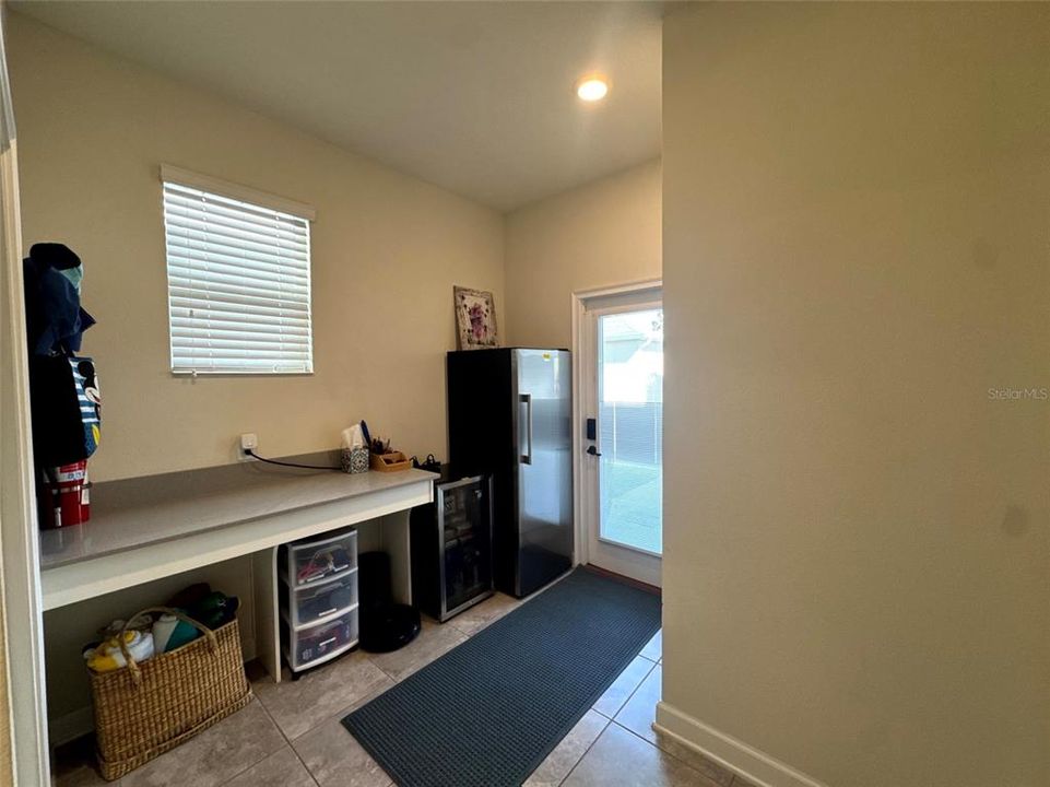 Active With Contract: $514,990 (4 beds, 3 baths, 2042 Square Feet)