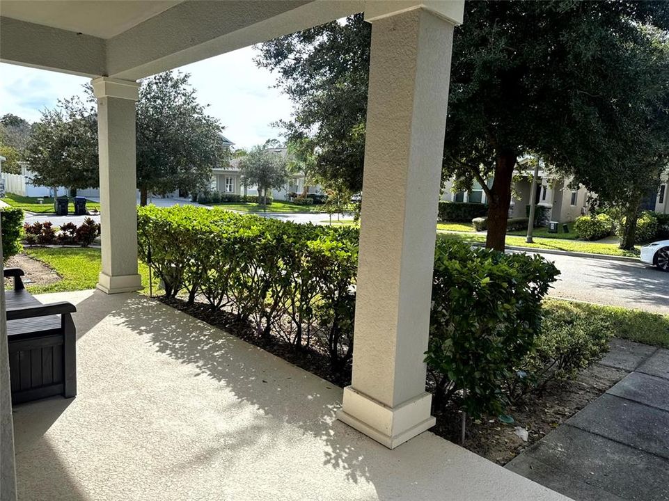 Active With Contract: $514,990 (4 beds, 3 baths, 2042 Square Feet)