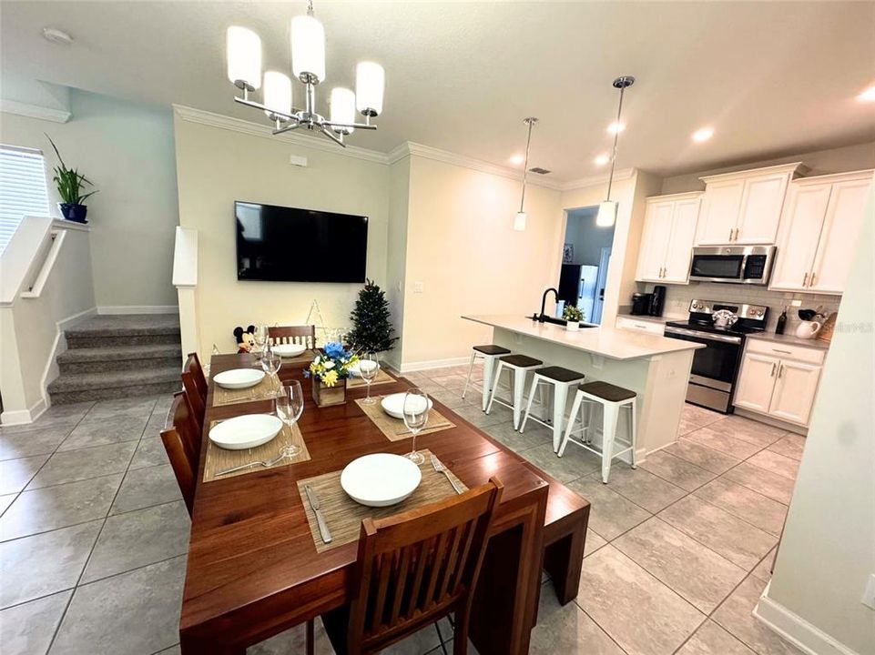 Active With Contract: $514,990 (4 beds, 3 baths, 2042 Square Feet)