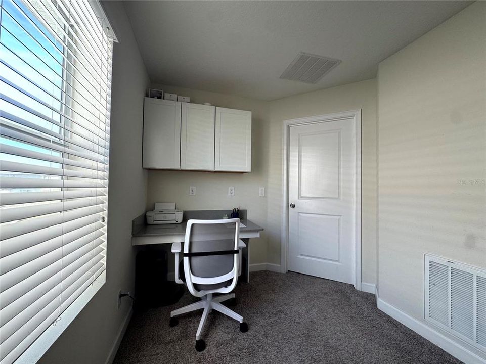 Active With Contract: $514,990 (4 beds, 3 baths, 2042 Square Feet)