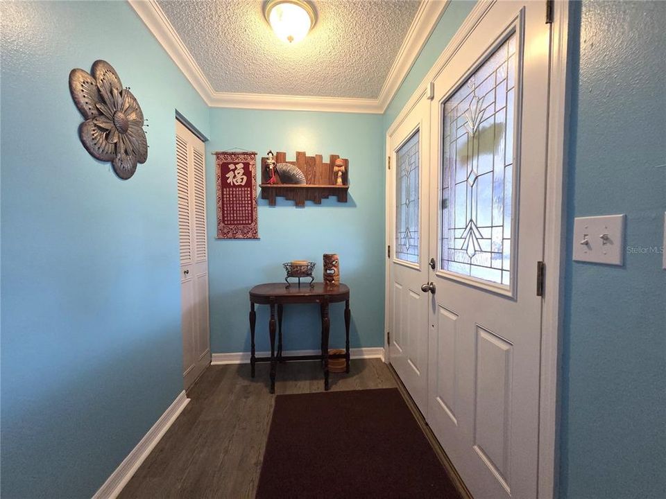 For Sale: $365,000 (3 beds, 2 baths, 1344 Square Feet)