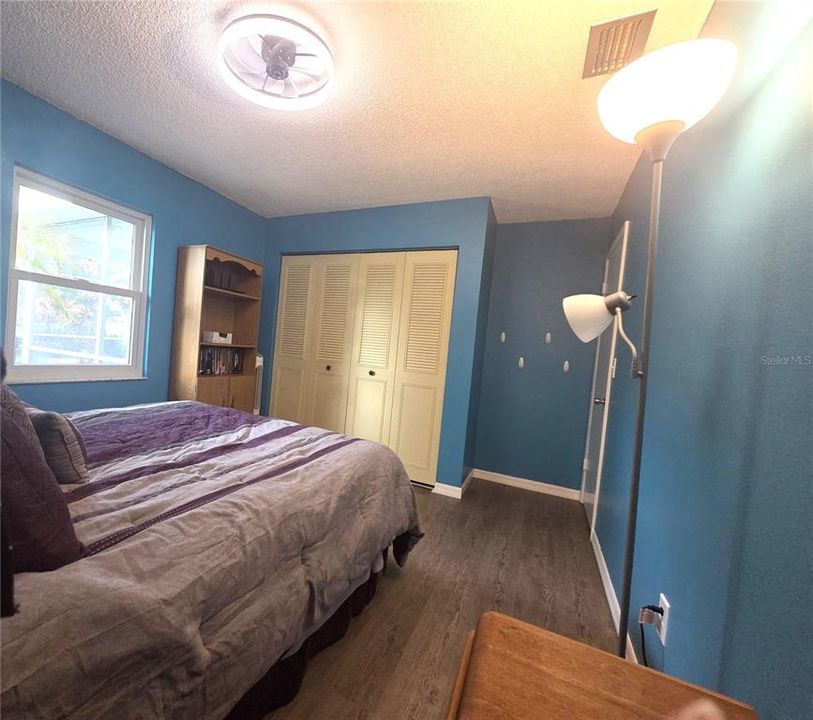 For Sale: $365,000 (3 beds, 2 baths, 1344 Square Feet)