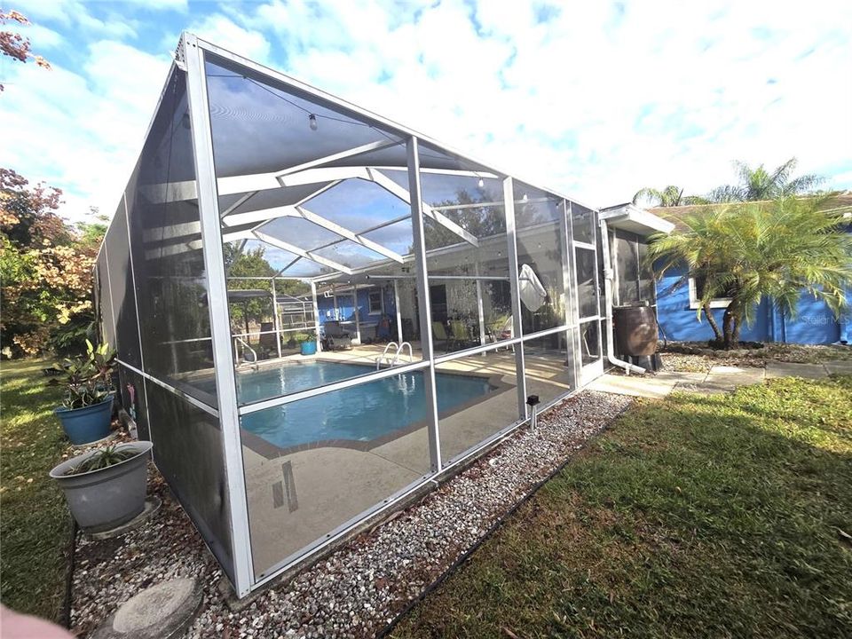 For Sale: $365,000 (3 beds, 2 baths, 1344 Square Feet)