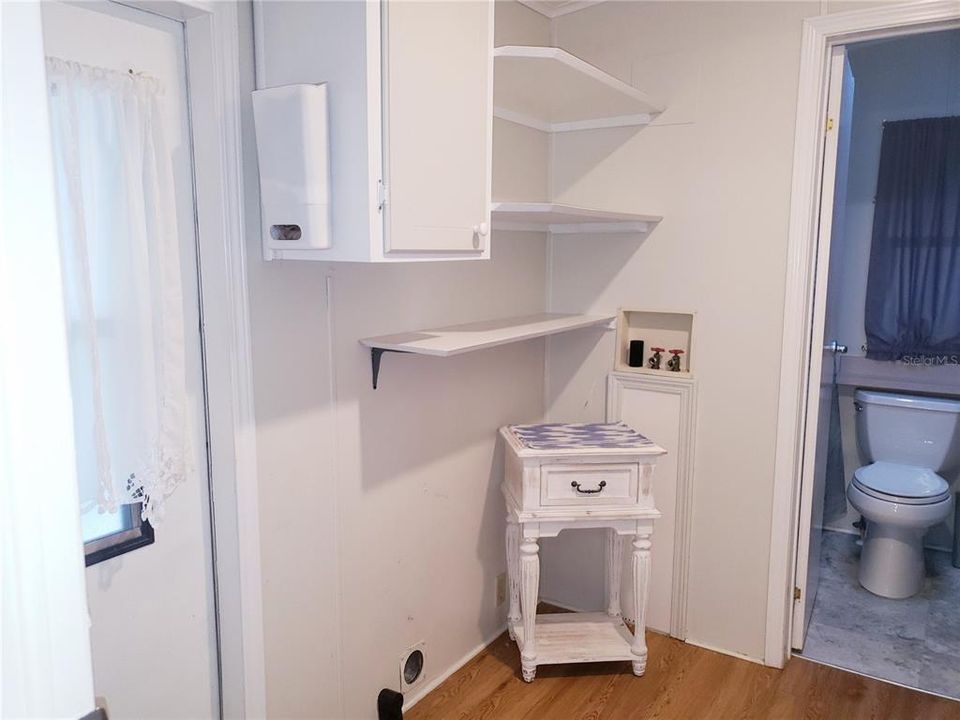 For Sale: $225,000 (2 beds, 2 baths, 1352 Square Feet)