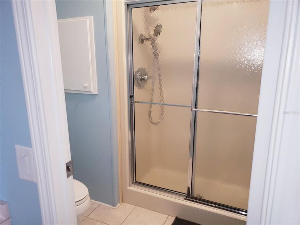 For Sale: $225,000 (2 beds, 2 baths, 1352 Square Feet)