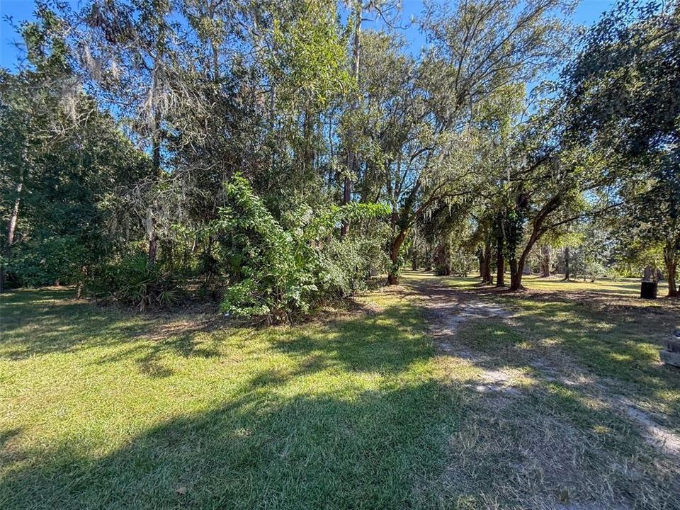 出租: $2,795 (3 贝兹, 3 浴室, 2184 平方英尺)