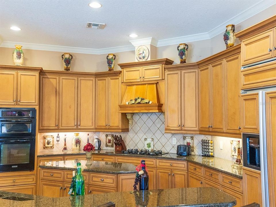 待售: $1,225,000 (4 贝兹, 3 浴室, 3585 平方英尺)