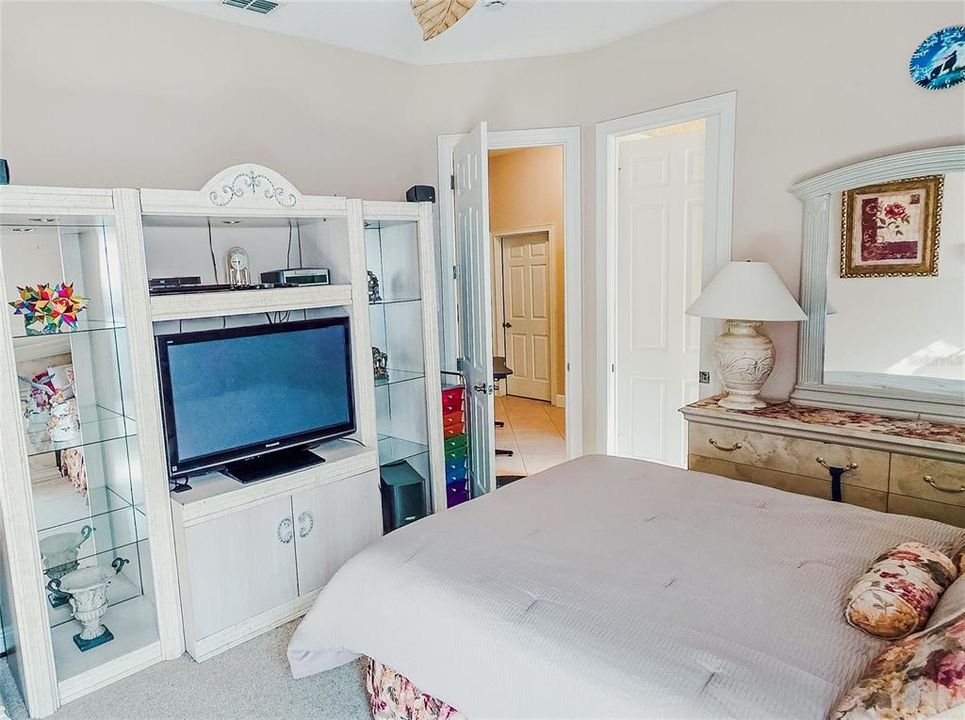 待售: $1,225,000 (4 贝兹, 3 浴室, 3585 平方英尺)