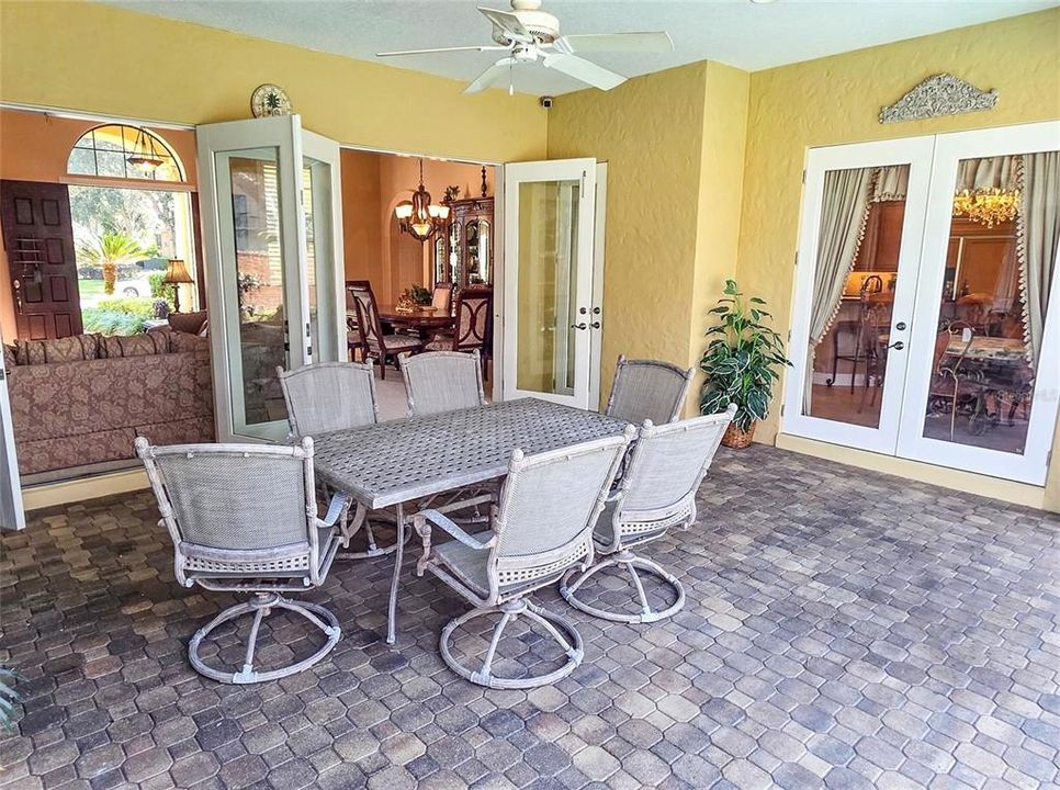 待售: $1,225,000 (4 贝兹, 3 浴室, 3585 平方英尺)