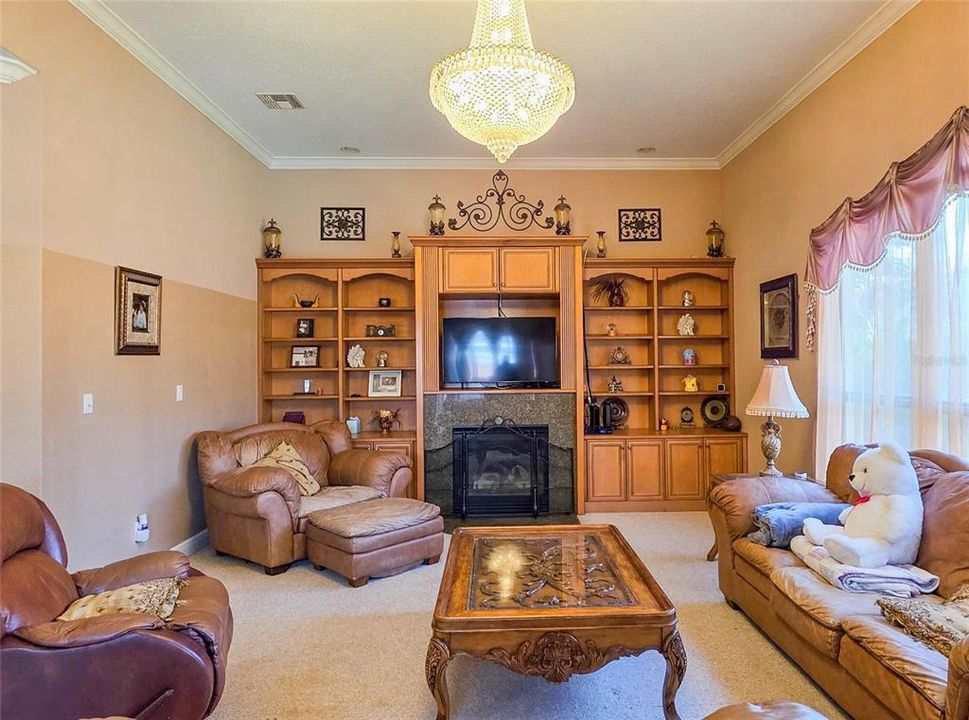 待售: $1,225,000 (4 贝兹, 3 浴室, 3585 平方英尺)