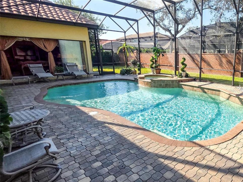 待售: $1,225,000 (4 贝兹, 3 浴室, 3585 平方英尺)