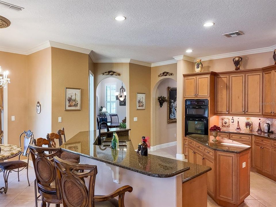 待售: $1,225,000 (4 贝兹, 3 浴室, 3585 平方英尺)