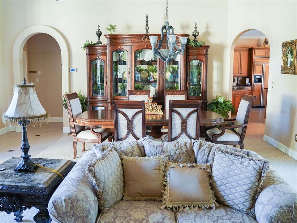 待售: $1,225,000 (4 贝兹, 3 浴室, 3585 平方英尺)