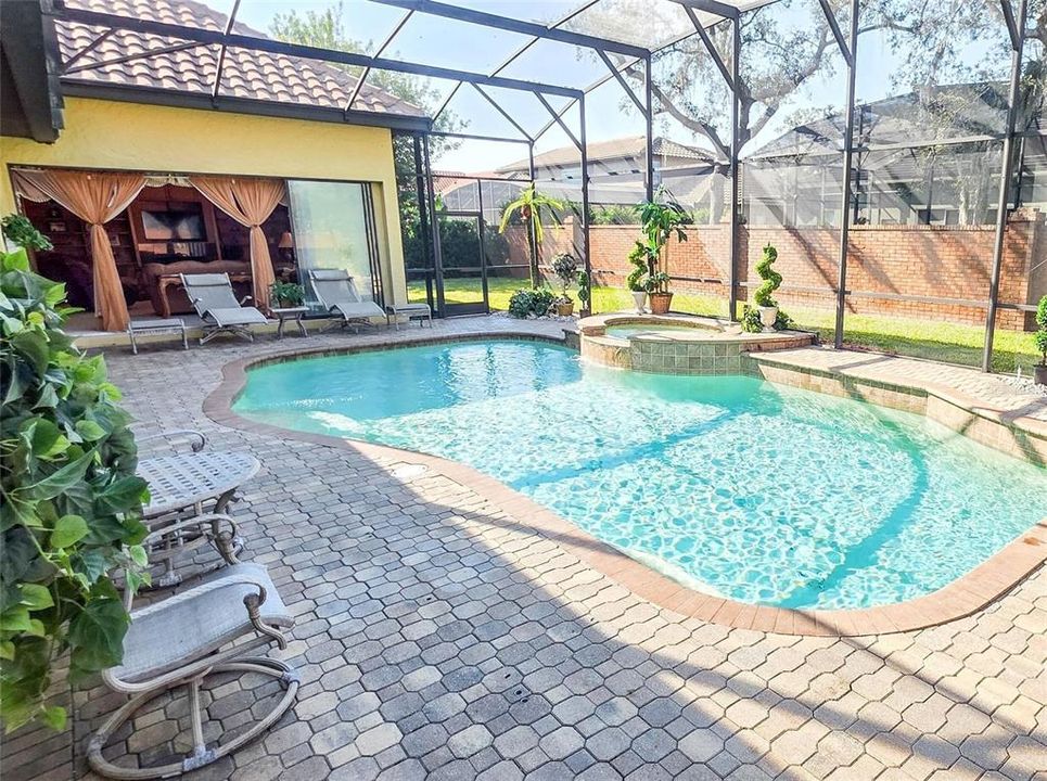 待售: $1,225,000 (4 贝兹, 3 浴室, 3585 平方英尺)