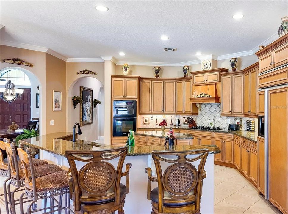 待售: $1,225,000 (4 贝兹, 3 浴室, 3585 平方英尺)