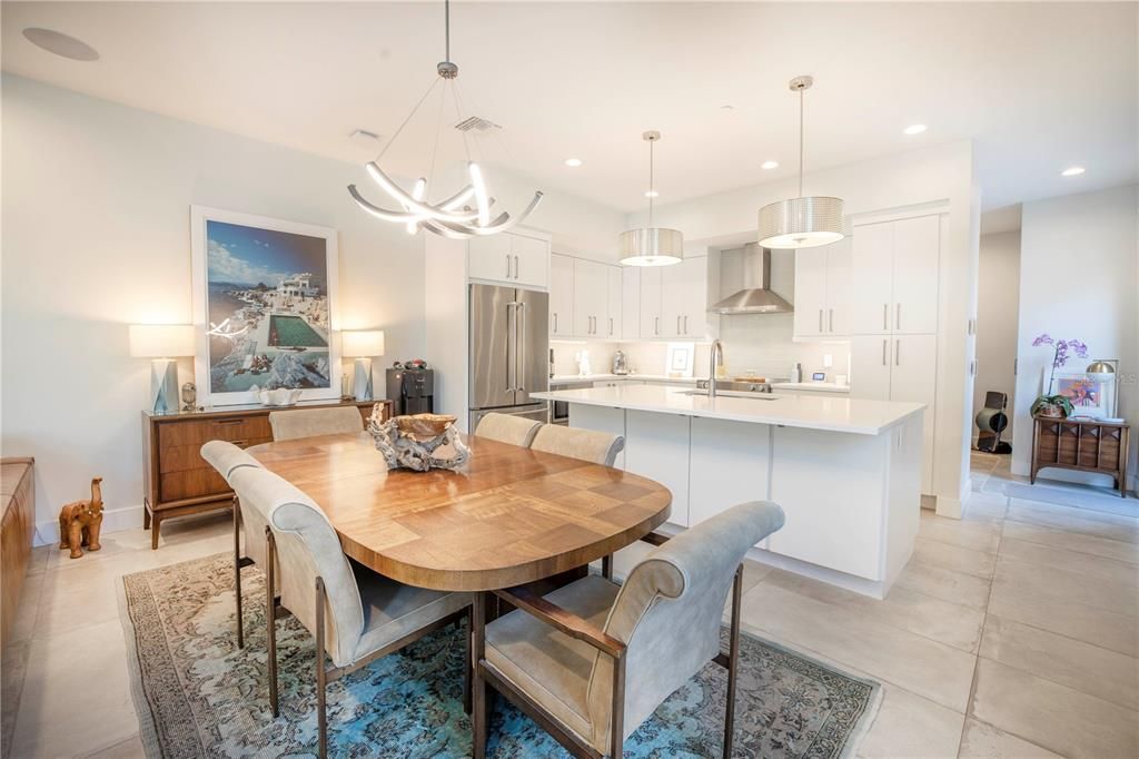 For Rent: $5,500 (3 beds, 2 baths, 2522 Square Feet)