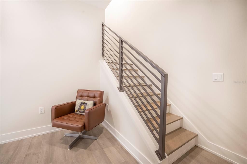 For Rent: $5,500 (3 beds, 2 baths, 2522 Square Feet)