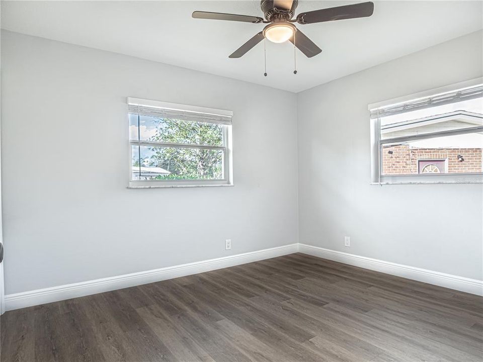 待售: $399,900 (4 贝兹, 3 浴室, 1539 平方英尺)