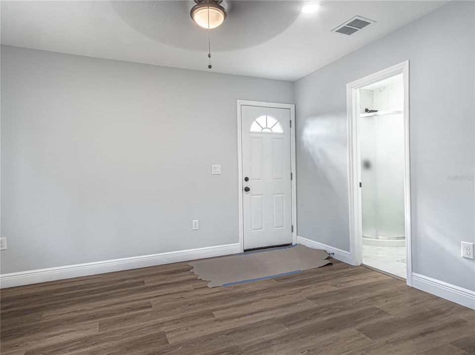 待售: $399,900 (4 贝兹, 3 浴室, 1539 平方英尺)