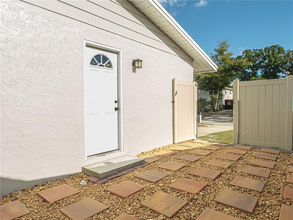 待售: $399,900 (4 贝兹, 3 浴室, 1539 平方英尺)