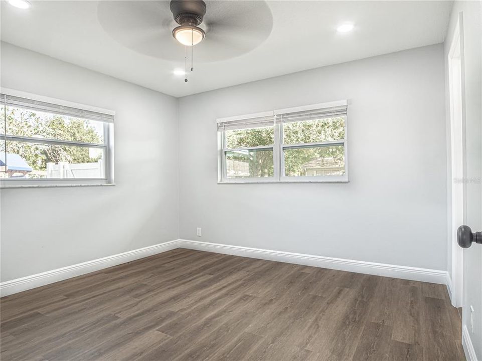 待售: $399,900 (4 贝兹, 3 浴室, 1539 平方英尺)