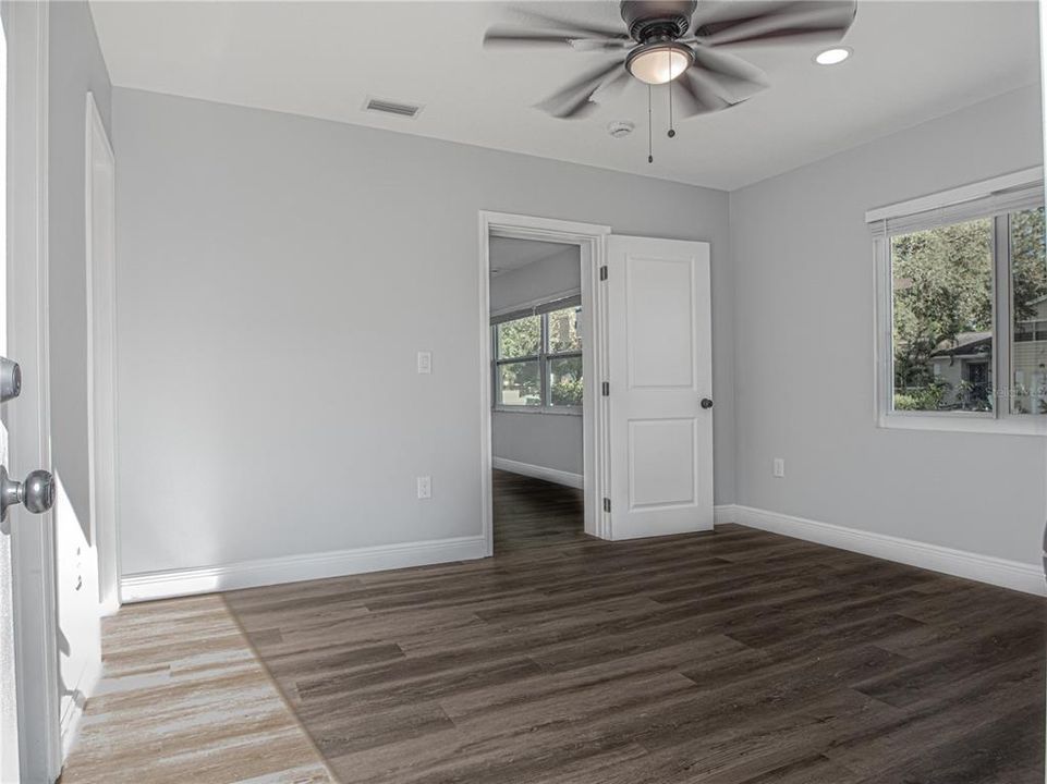 待售: $399,900 (4 贝兹, 3 浴室, 1539 平方英尺)