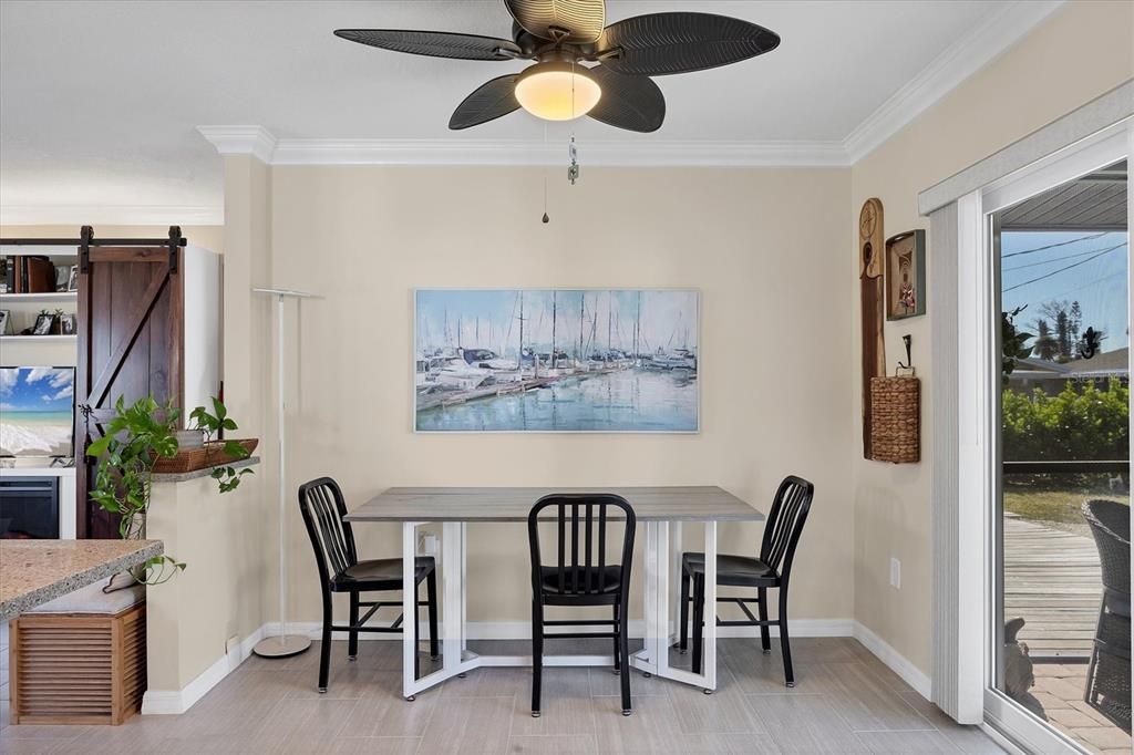 Active With Contract: $330,000 (2 beds, 2 baths, 976 Square Feet)