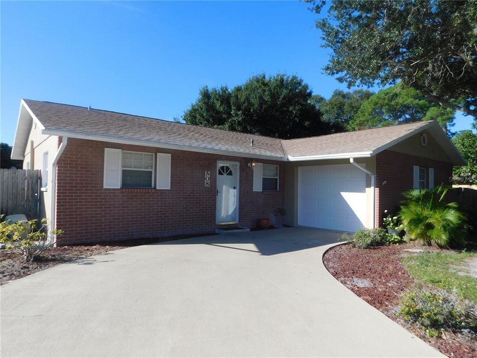 En Renta: $2,200 (3 camas, 2 baños, 1288 Pies cuadrados)