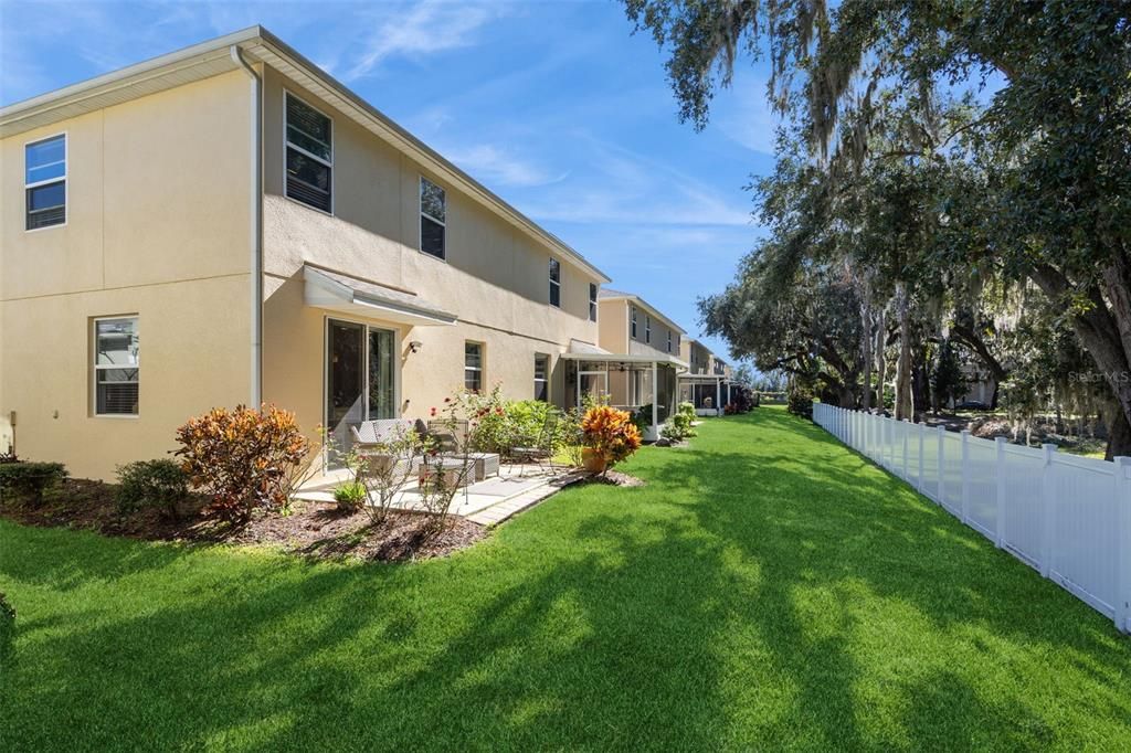 For Sale: $359,900 (3 beds, 2 baths, 1592 Square Feet)