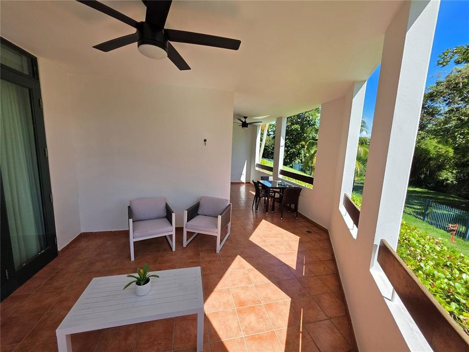 待售: $785,000 (3 贝兹, 3 浴室, 2226 平方英尺)