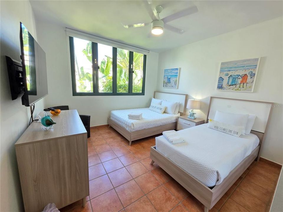 待售: $785,000 (3 贝兹, 3 浴室, 2226 平方英尺)