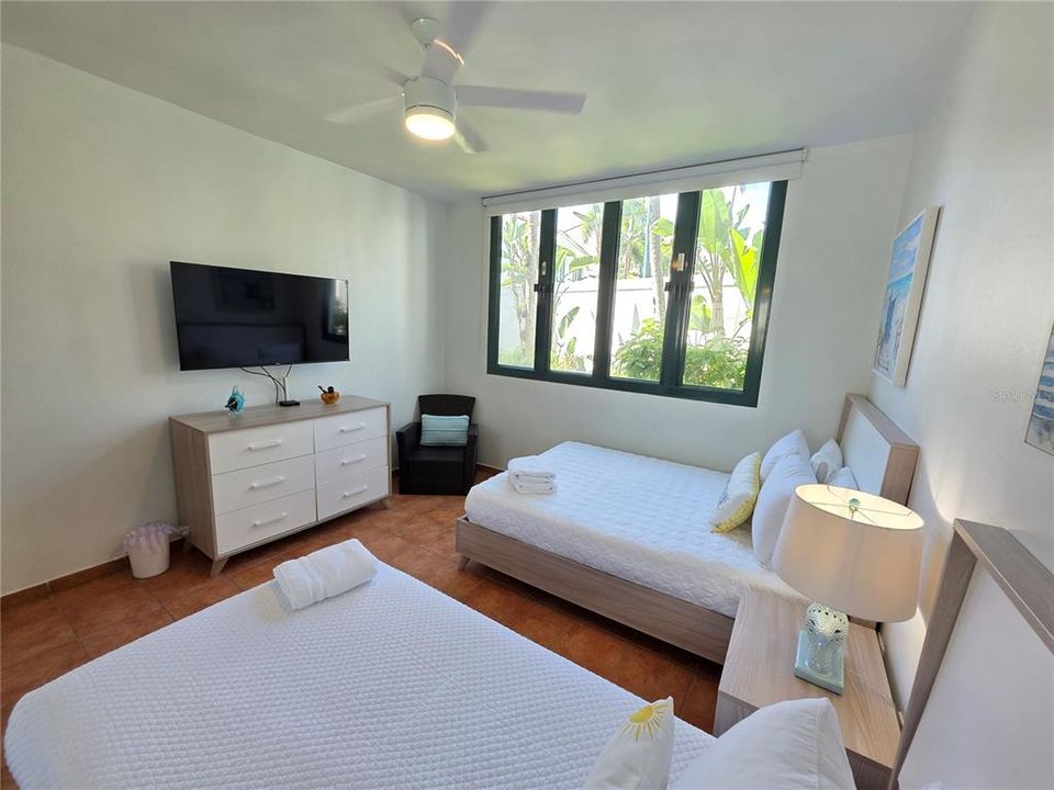 待售: $785,000 (3 贝兹, 3 浴室, 2226 平方英尺)