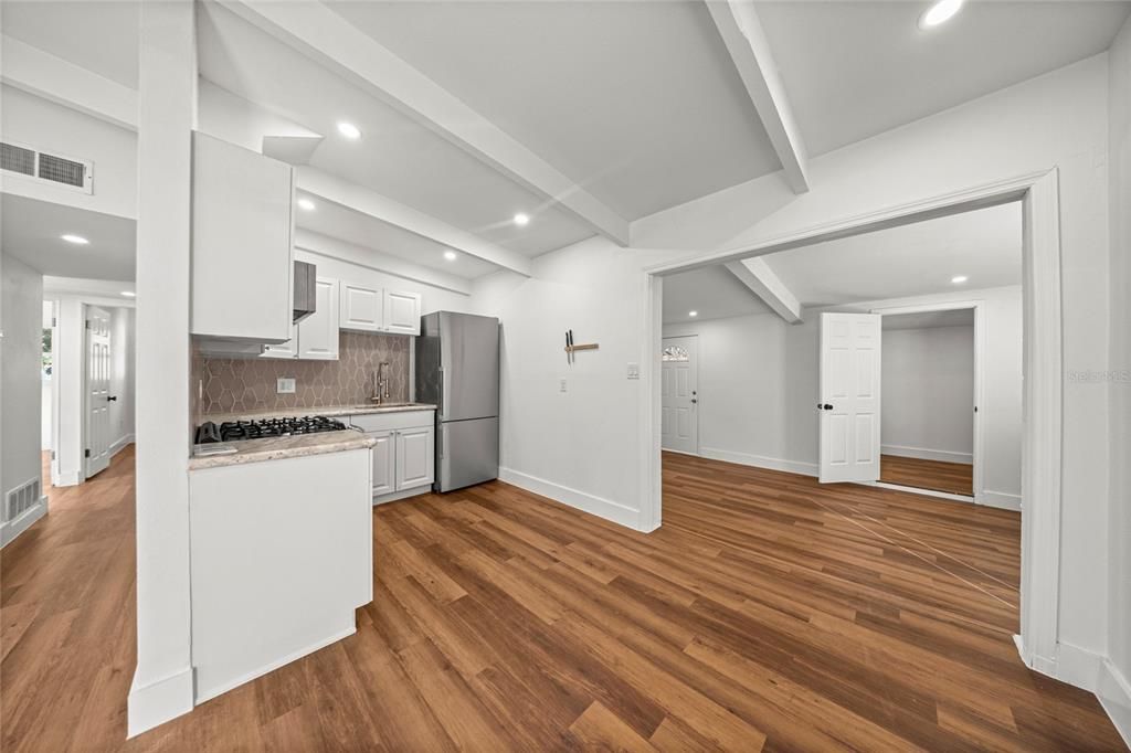 En Venta: $244,900 (3 camas, 1 baños, 1236 Pies cuadrados)