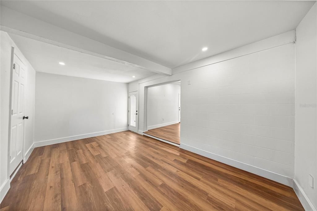 En Venta: $244,900 (3 camas, 1 baños, 1236 Pies cuadrados)