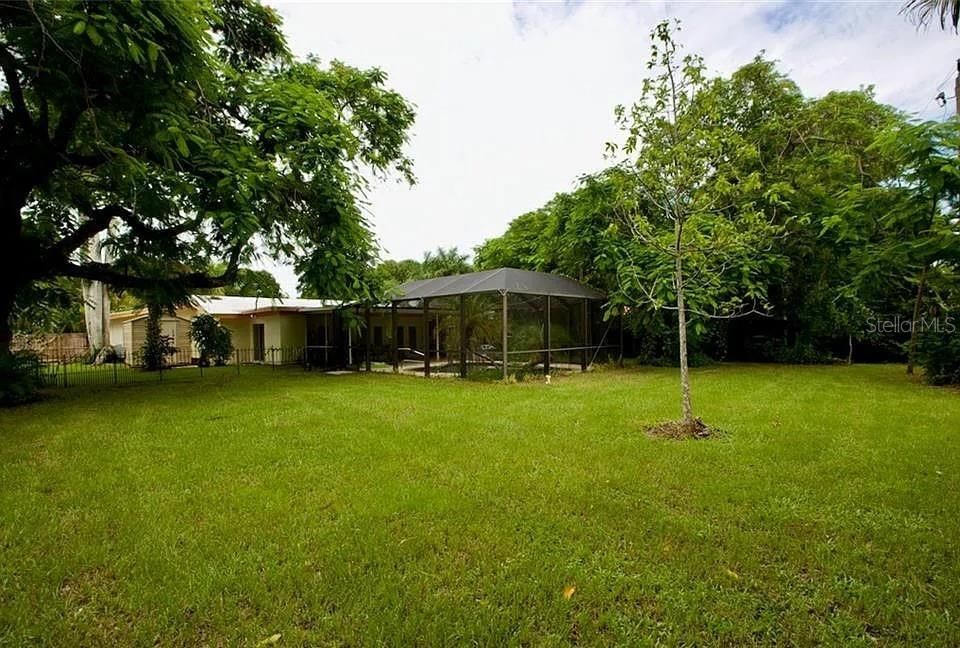 待售: $470,000 (3 贝兹, 2 浴室, 2258 平方英尺)