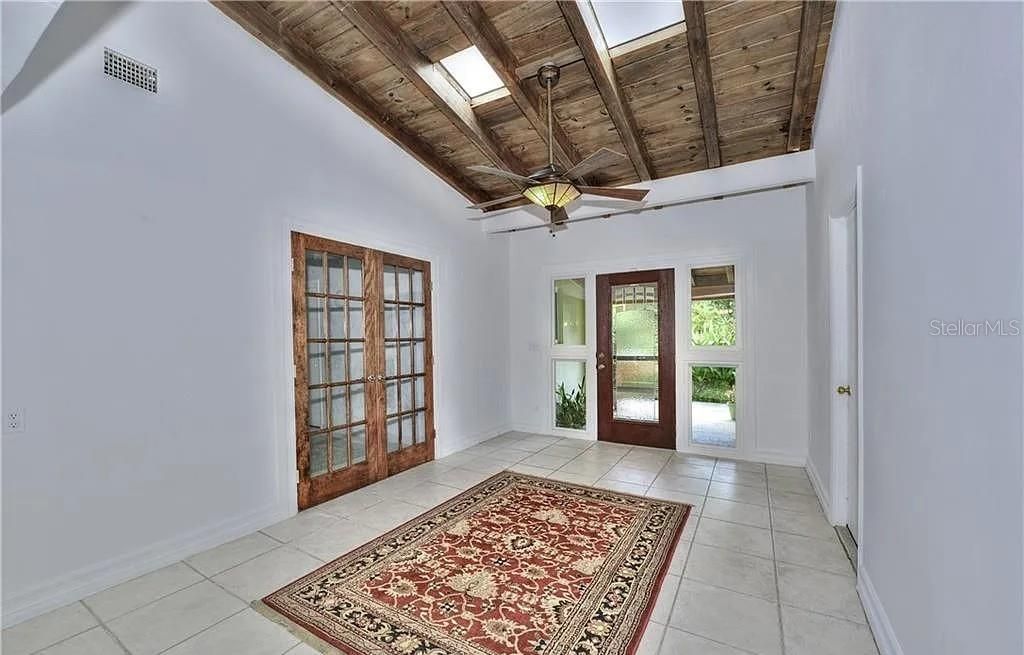 待售: $470,000 (3 贝兹, 2 浴室, 2258 平方英尺)