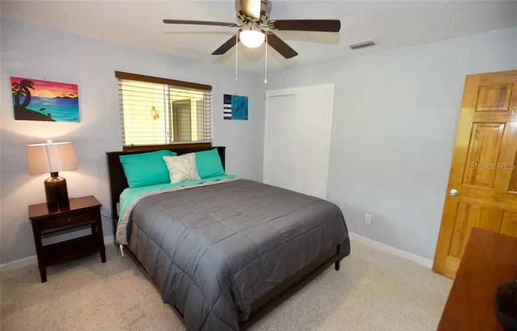 待售: $470,000 (3 贝兹, 2 浴室, 2258 平方英尺)