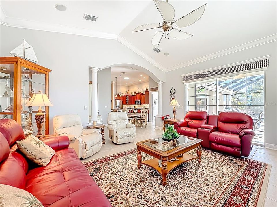 待售: $1,655,000 (3 贝兹, 2 浴室, 2879 平方英尺)