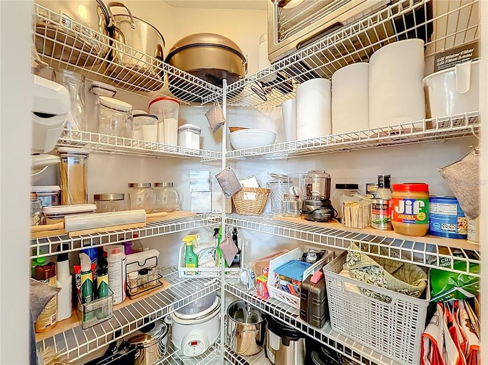 待售: $1,655,000 (3 贝兹, 2 浴室, 2879 平方英尺)