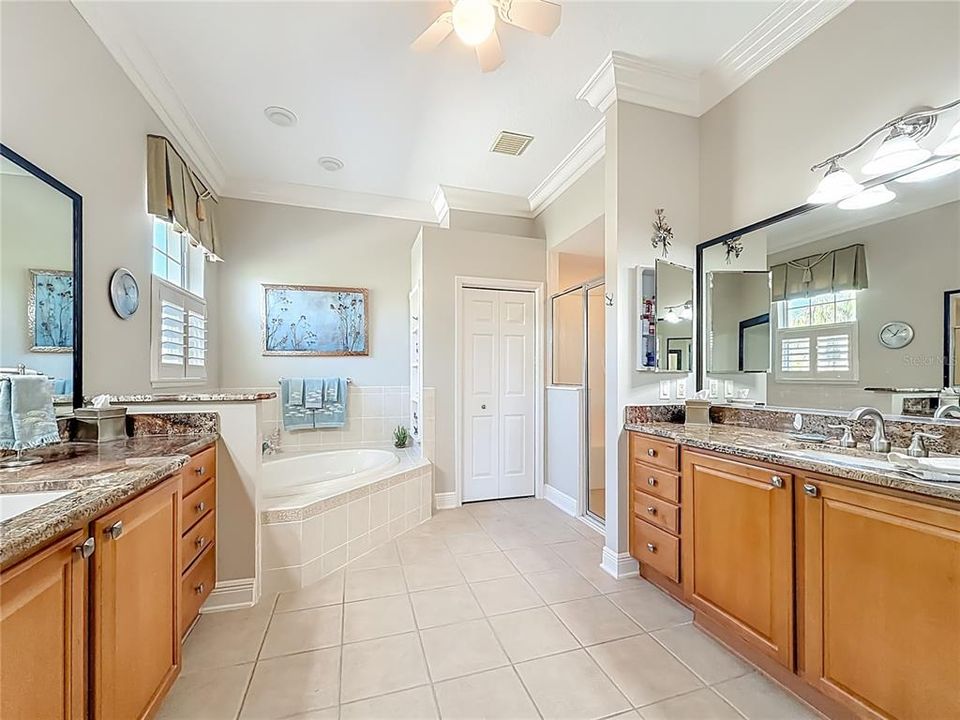 待售: $1,655,000 (3 贝兹, 2 浴室, 2879 平方英尺)