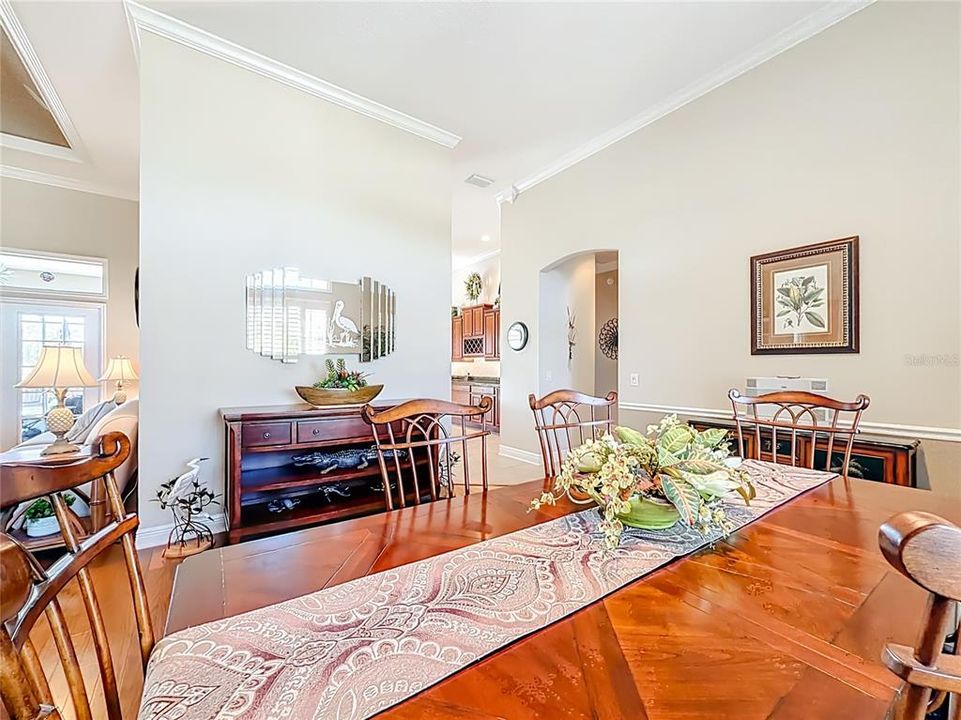 待售: $1,655,000 (3 贝兹, 2 浴室, 2879 平方英尺)