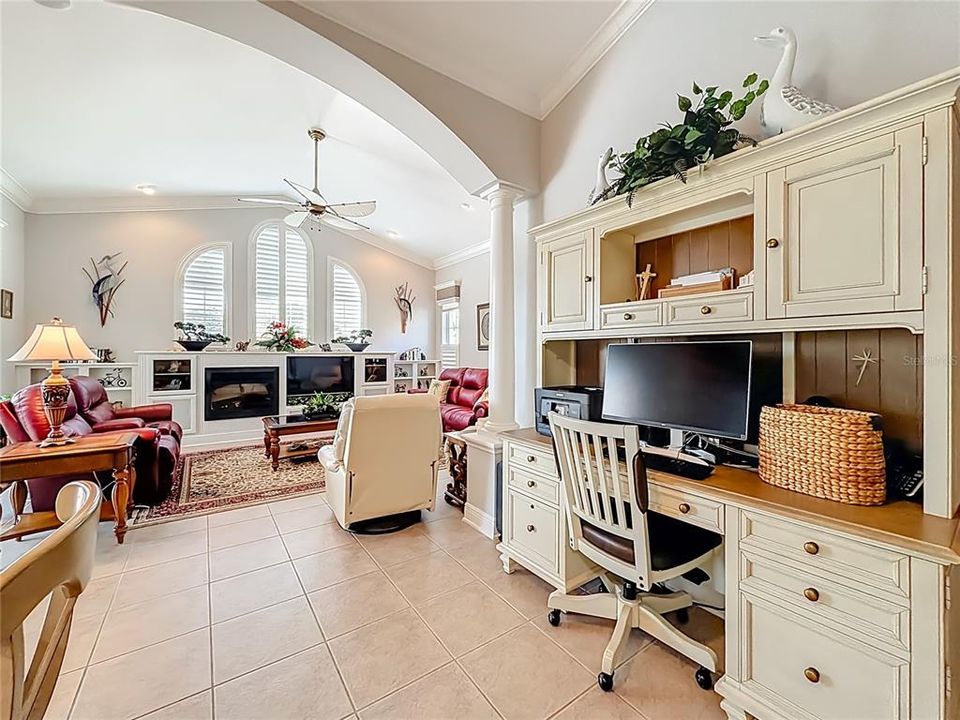 待售: $1,655,000 (3 贝兹, 2 浴室, 2879 平方英尺)