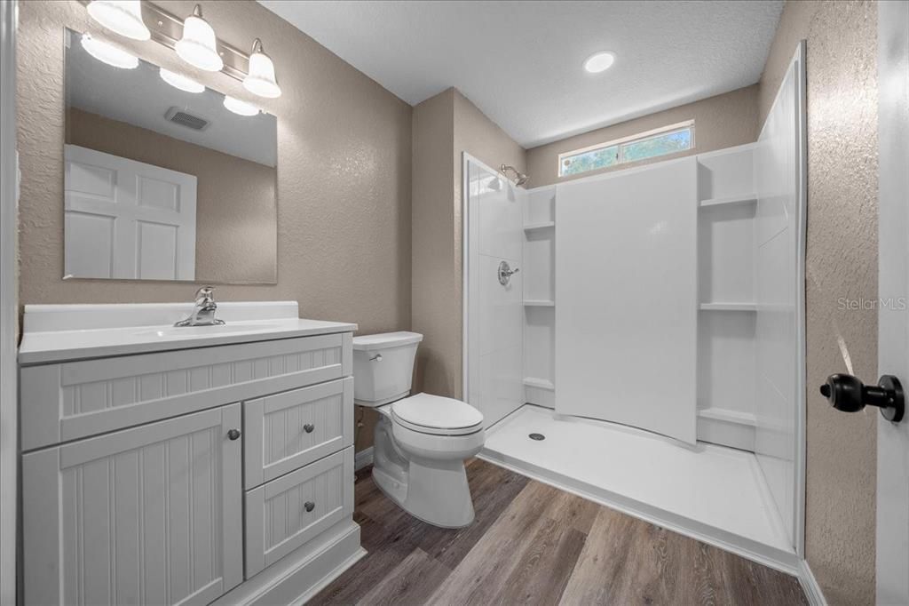 For Sale: $210,000 (3 beds, 2 baths, 1750 Square Feet)